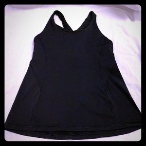 Black Lululemon workout top